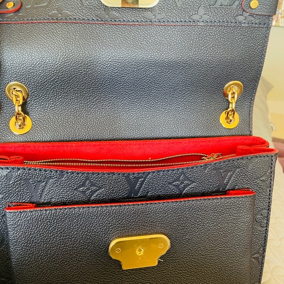 Louis Vuitton bag - Picture 7 of 9